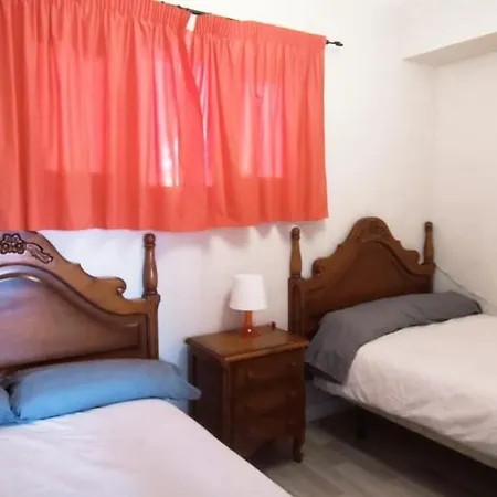Solano - Virgen De La Vega - Alcala Ideal Montana Y Relax Lägenhet *